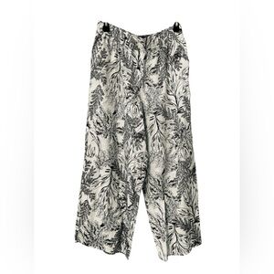 Tahari Monochrome Leaf Print Linen Pants